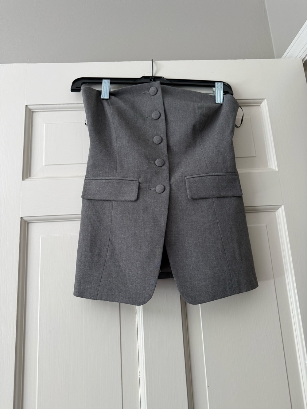 Stardivarius Gray Strapless Button Top